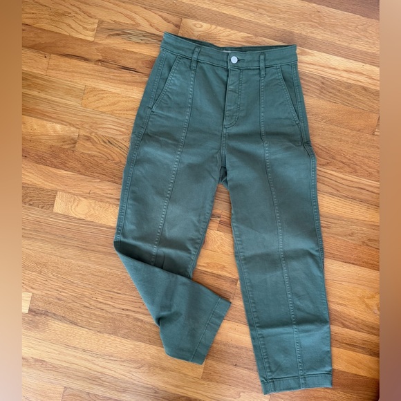 Everlane Pants - Everlane - High Waist Green Pants - Size 4